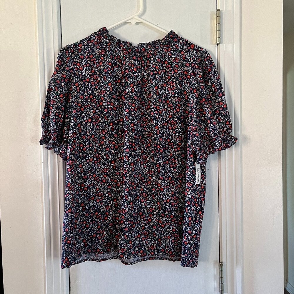 Amazon Essentials Top